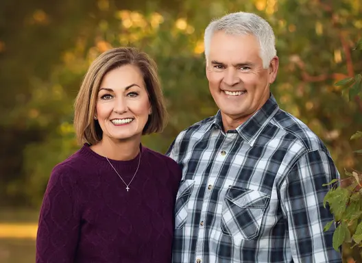 Picture of Governor Kim Reynolds and First Gentleman Kevin Reynolds