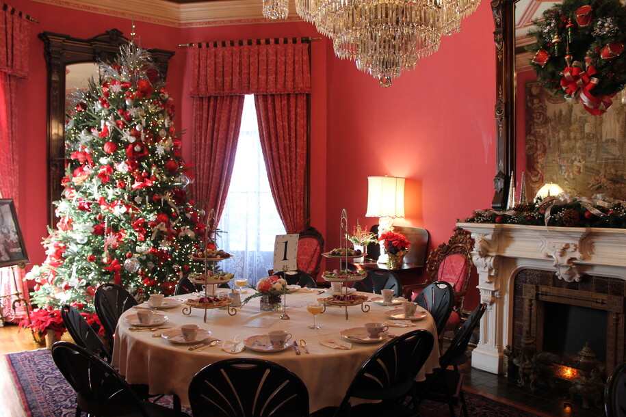 Holiday Tea